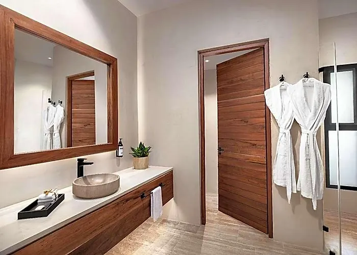 Hotel Secrets And Club (adults Only) 4*